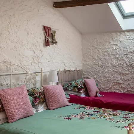 Rose Barn - Adorable Country With Private Pool