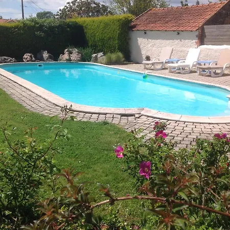 Rose Barn - Adorable Country With Private Pool Cersay